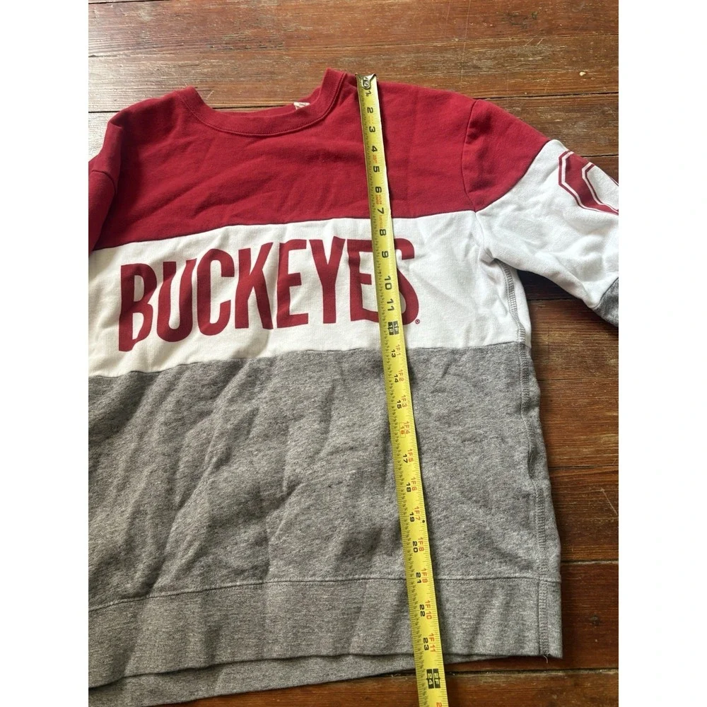 Ohio State Buckeyes Men's Gray‎ Crew Neck Sweatshirt Size Small Spellout